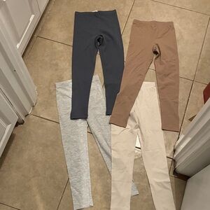 NWOT-H&M Girls Size: 6-7 4 Pair Of Leggings